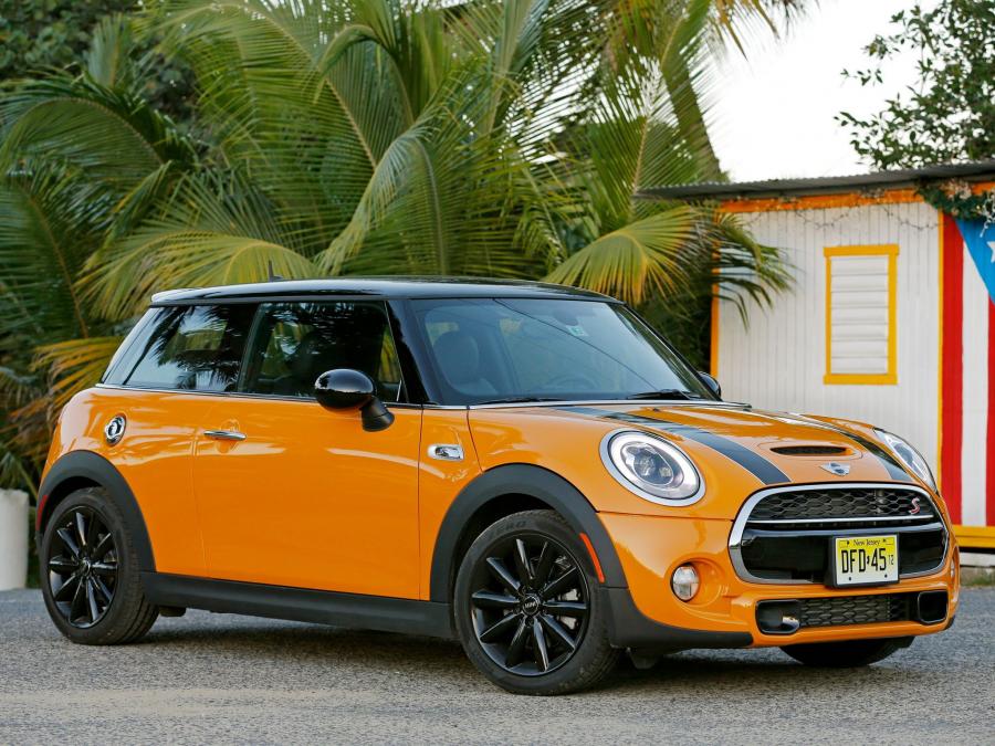  Mini Cooper S 2014 года  (US) (фото 4 из 25)